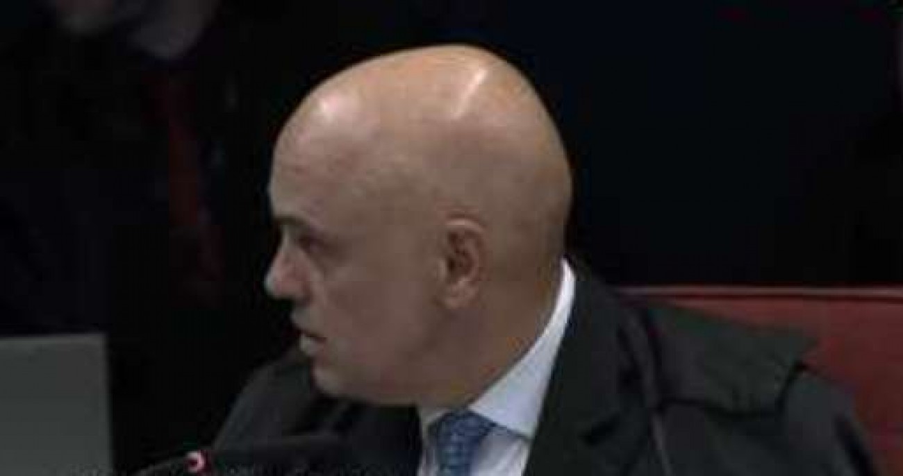 URGENTE: Depois de prender Bolsonaro, Moraes age novamente