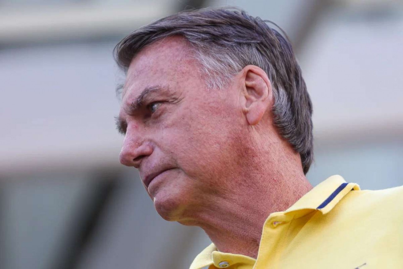 Nova informação surge e revela o que aconteceu de madrugada na casa de Bolsonaro
