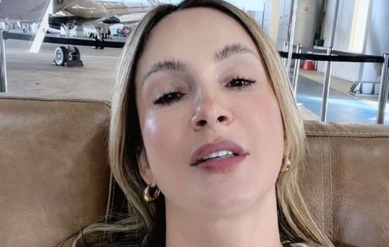 Claudia Leitte passa mal, é hospitalizada e shows são cancelados