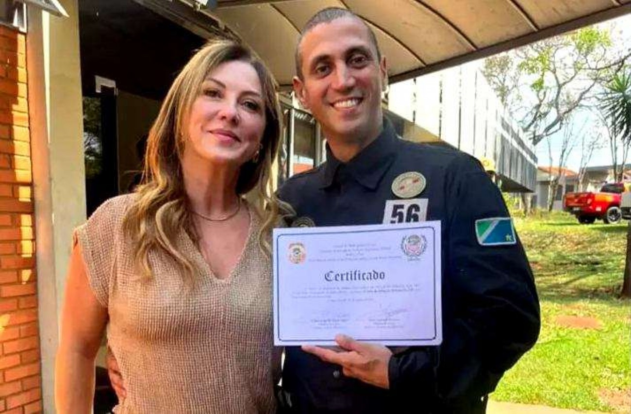 Policial preso recebendo propina é marido de promotora que fiscalizava polícias