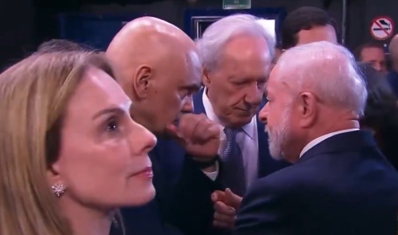 Enfim, Moraes age após abrir novo Inquérito do Fim do Mundo