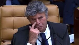 Fux promove uma verdadeira reviravolta em casos do 8 de janeiro