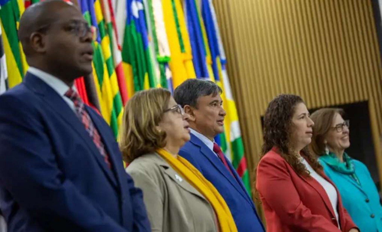 Ex-ministro demitido por assédio arruma nova boquinha em gestão petista