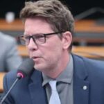 URGENTE: Deputado Mario Frias passa mal e é hospitalizado