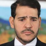 Messias chora copiosamente e tenta justificar parecer sobre aborto, mas não convence