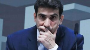 Galípolo sofre intensa pressão petista em 3 frentes