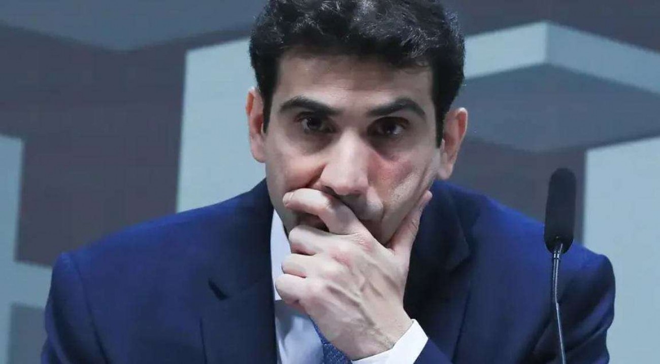 Galípolo sofre intensa pressão petista em 3 frentes