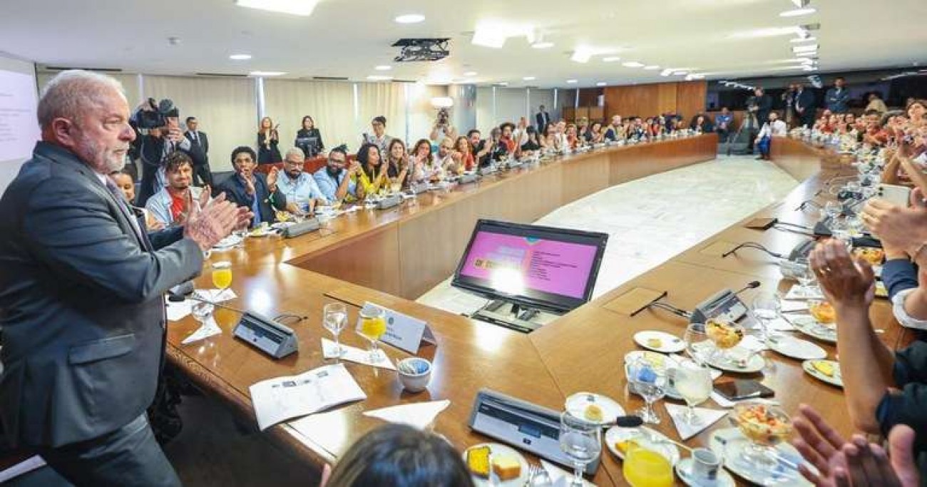 As conexões criminosas dos influenciadores que apoiam Lula