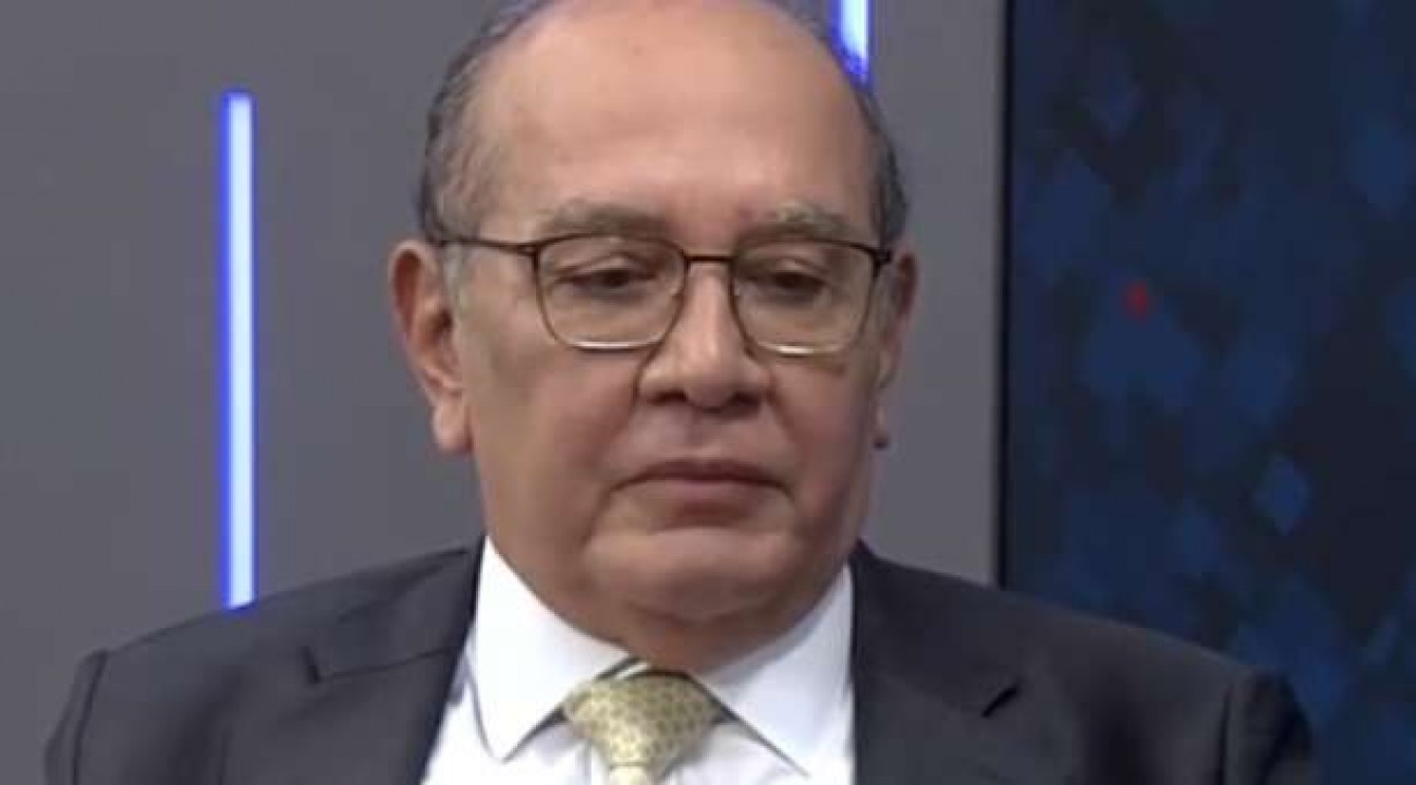 Três ministros do STF abrem fogo contra Gilmar