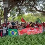 URGENTE: Lula chega em Portugal e dá de cara com enorme protesto contra ele (veja o vídeo)