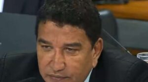 Olho no olho, Magno Malta encurrala Messias e faz a pergunta que todos queriam (veja o vídeo)