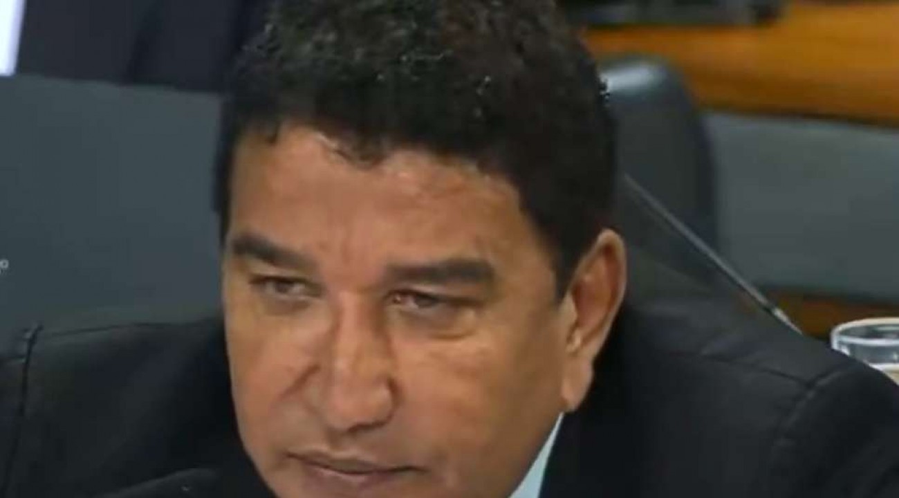 Olho no olho, Magno Malta encurrala Messias e faz a pergunta que todos queriam (veja o vídeo)