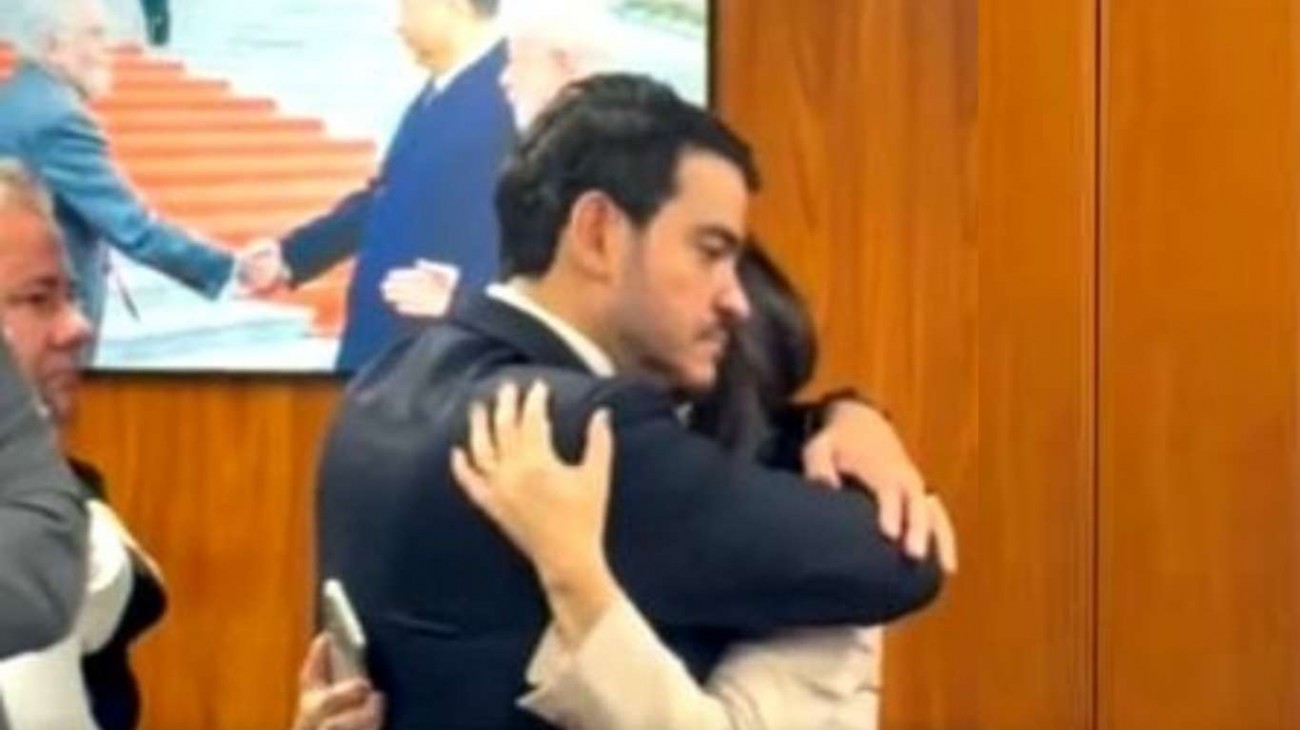 O que restou de Bessias após a acachapante derrota (veja o vídeo)