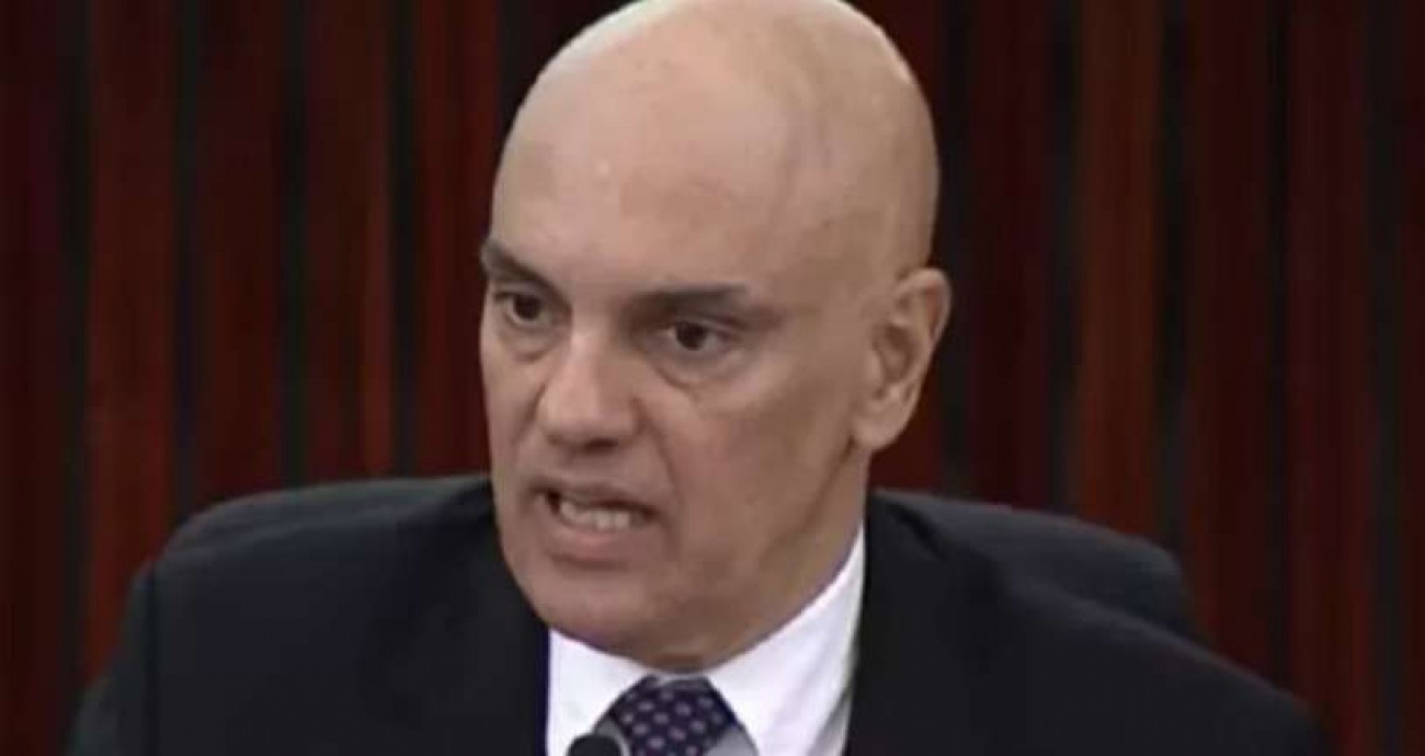 Idosa condenada pelo 8/1 é abordada por policiais e presa por ordem de Moraes