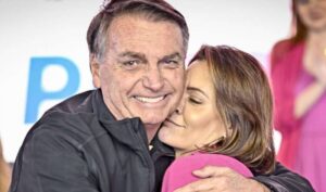 Michelle rompe o silêncio sobre divórcio de Bolsonaro