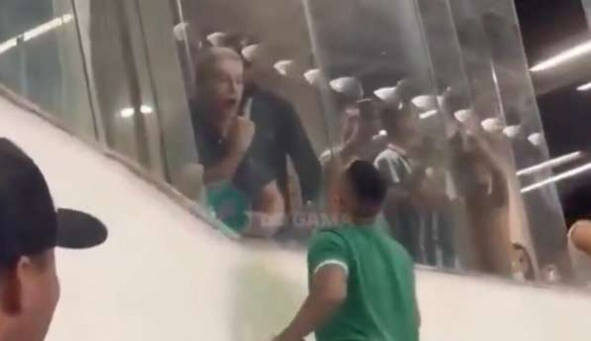 Ex-deputado, dono do Metrópoles, é flagrado em briga com torcedores (veja o vídeo)