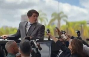 Final do filme sobre Bolsonaro é um recado direto…