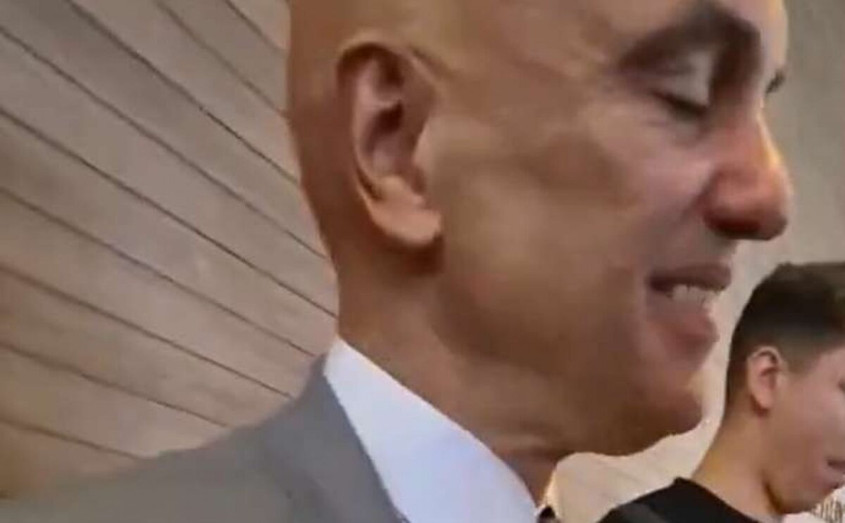 Advogado de Trump manda forte recado a Alexandre de Moraes