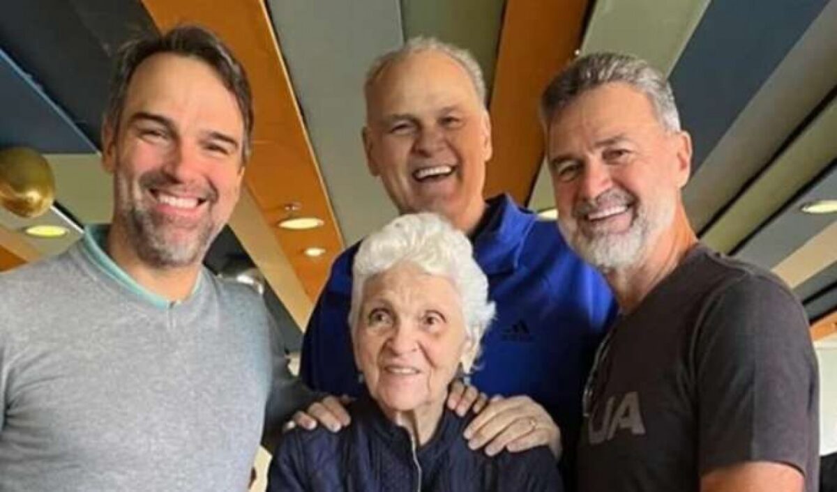 Dona Jandira, mãe de Oscar Schmidt, morre um mês após o filho