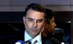 A virada de Flávio