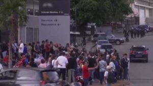 Inesperadamente, presos políticos são libertados