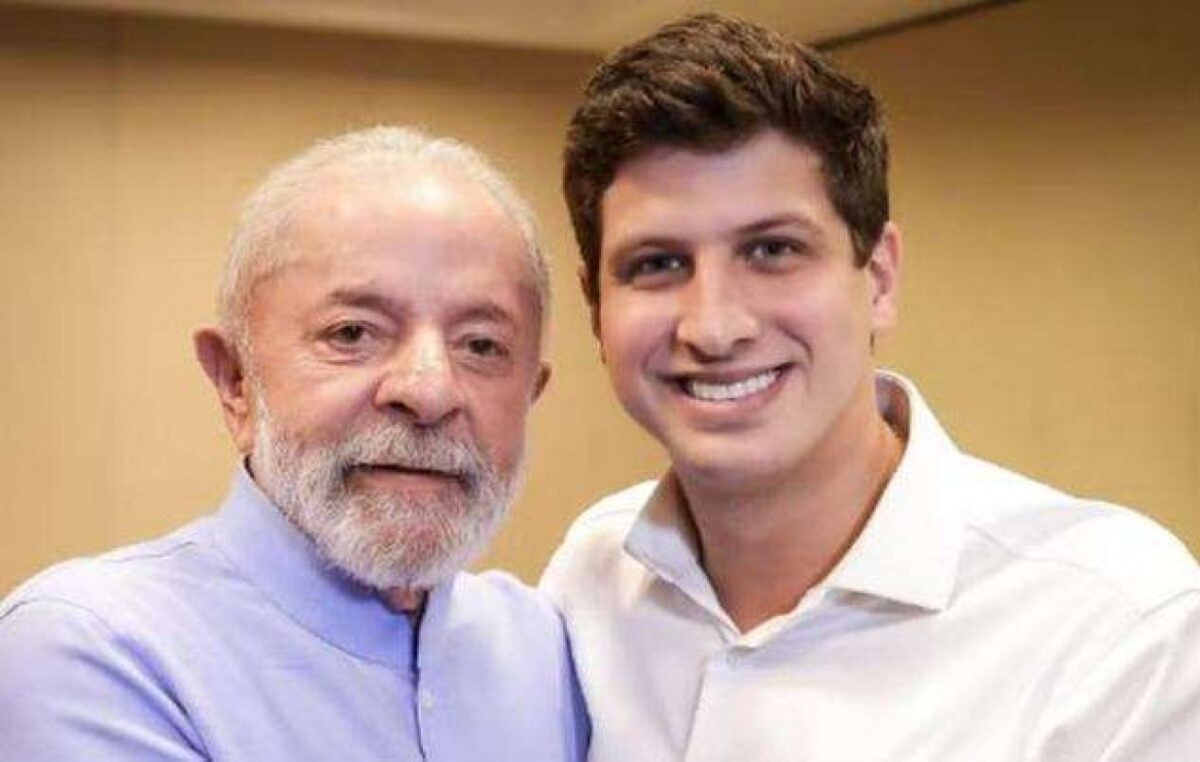 Datafolha é catastrófico para João Campos