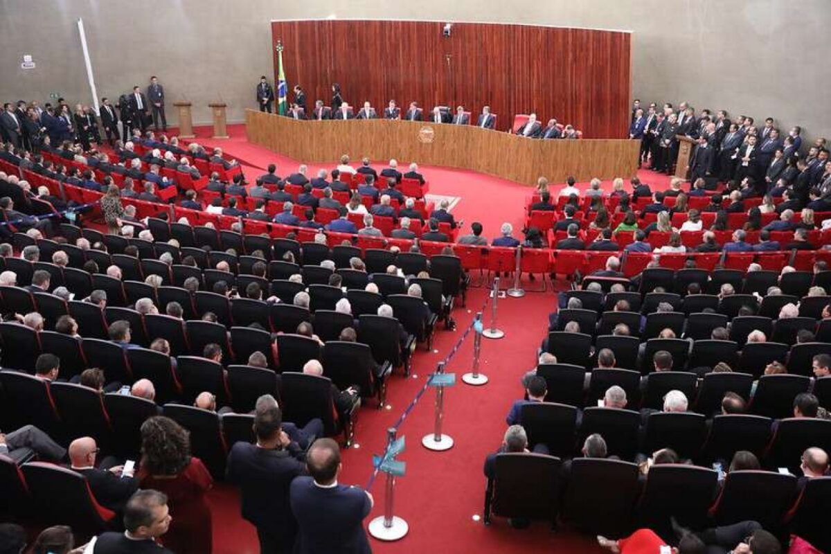 Enfim, o TSE colhe o que plantou nos últimos anos