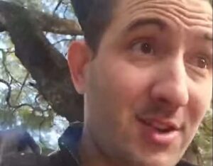 Condenado pelo 8 de janeiro é retirado de imóvel na Argentina e teme retorno à prisão (veja o vídeo)