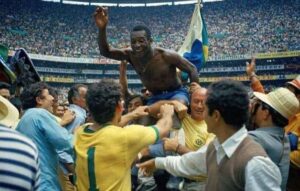 Morre zagueiro campeão do mundo pela Seleção Brasileira: Um dos maiores da história