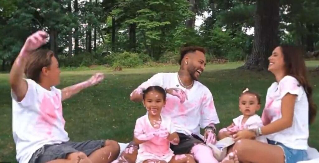 Neymar e Bruna Biancardi revelam nova gravidez (veja o vídeo)