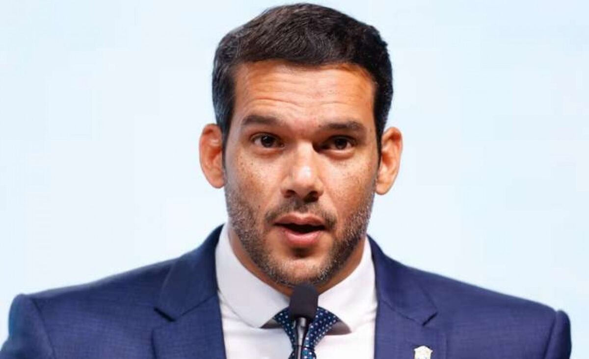 Presidente da CBF é alvo de polêmica após denúncia envolvendo suposta amante durante a Copa do Mundo