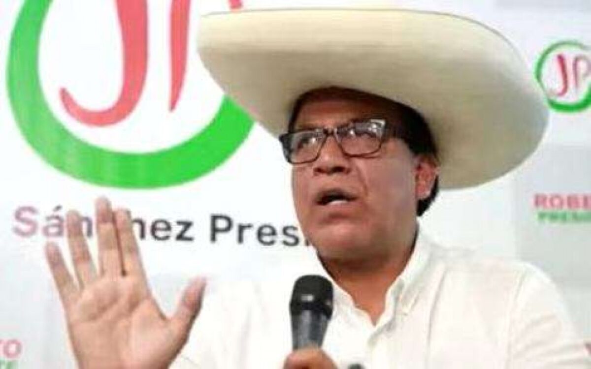 Candidato esquerdista peruano começa a ser investigado por sujeira contra os próprios aliados