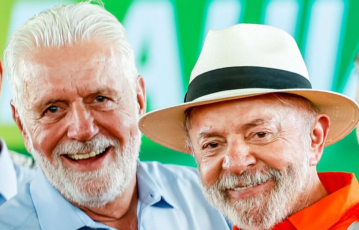 PF arrombou apartamento e pegou Wagner em situação constrangedora