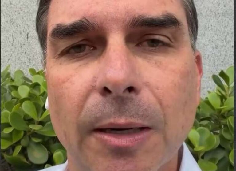 Eis a manifestação de Flávio sobre Michelle (veja o vídeo)