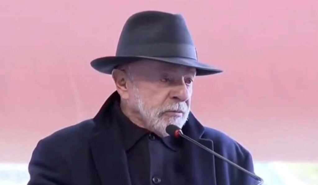 URGENTE: Lula chama Trump de maluco (veja o vídeo)