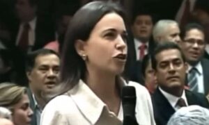 Finalmente, Maria Corina anuncia o seu retorno à Venezuela