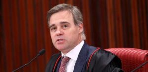 André Mendonça pega todos de surpresa e libera candidato para concorrer nessas eleições