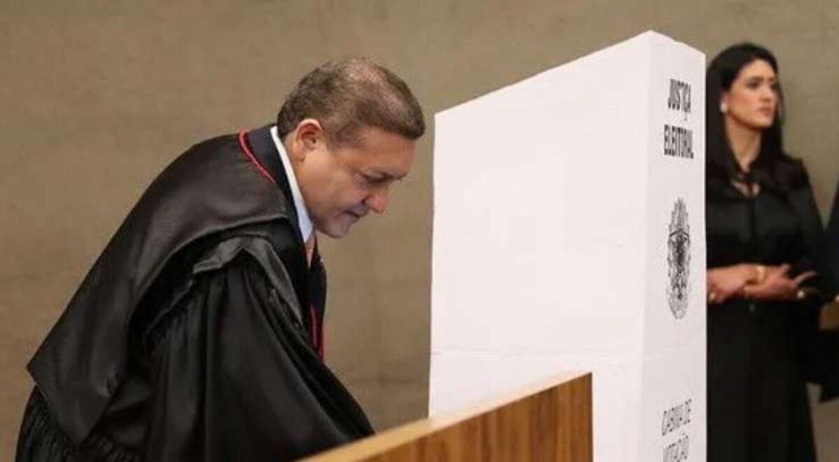Descubra os segredos da próxima eleição que se aproxima (assista o podcast)