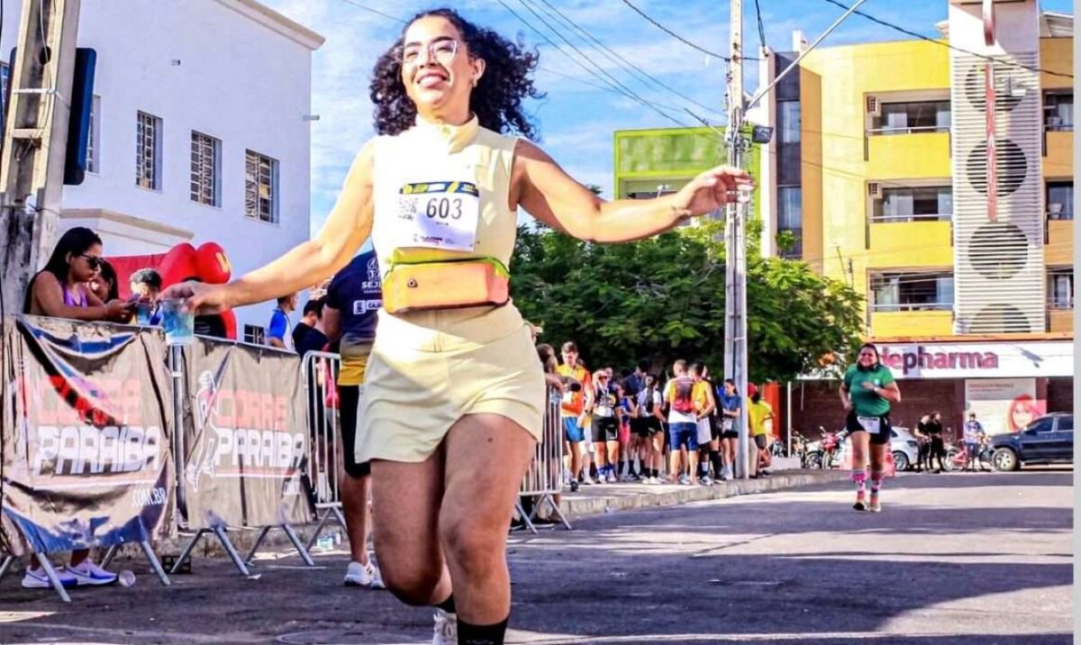 Maratonista passa mal durante corrida, não resiste e o pior acontece