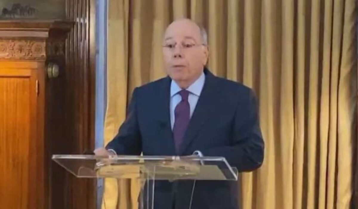 A medíocre posição do Itamaraty: O chanceler é um fanfarrão