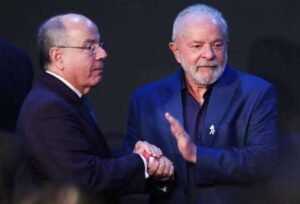 Chanceler de Lula terá que se explicar no Senado
