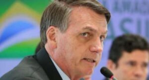 Defesa de Bolsonaro finalmente se manifesta após ação da PF