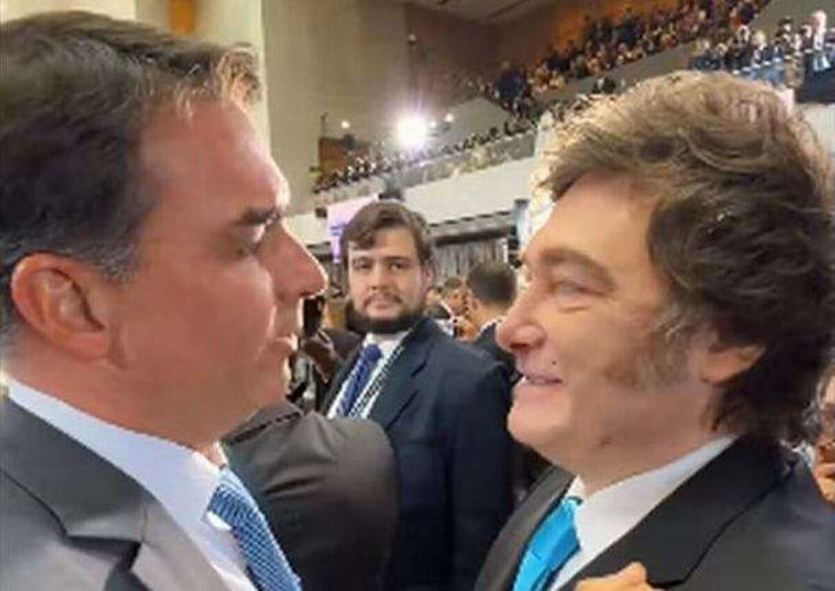 Vinda de Milei para apoiar Flávio será impulso decisivo para endireitar o Brasil