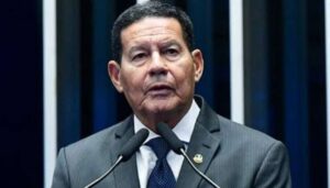 General Mourão detona os 60 dias de silêncio do STF sobre o 8 de Janeiro