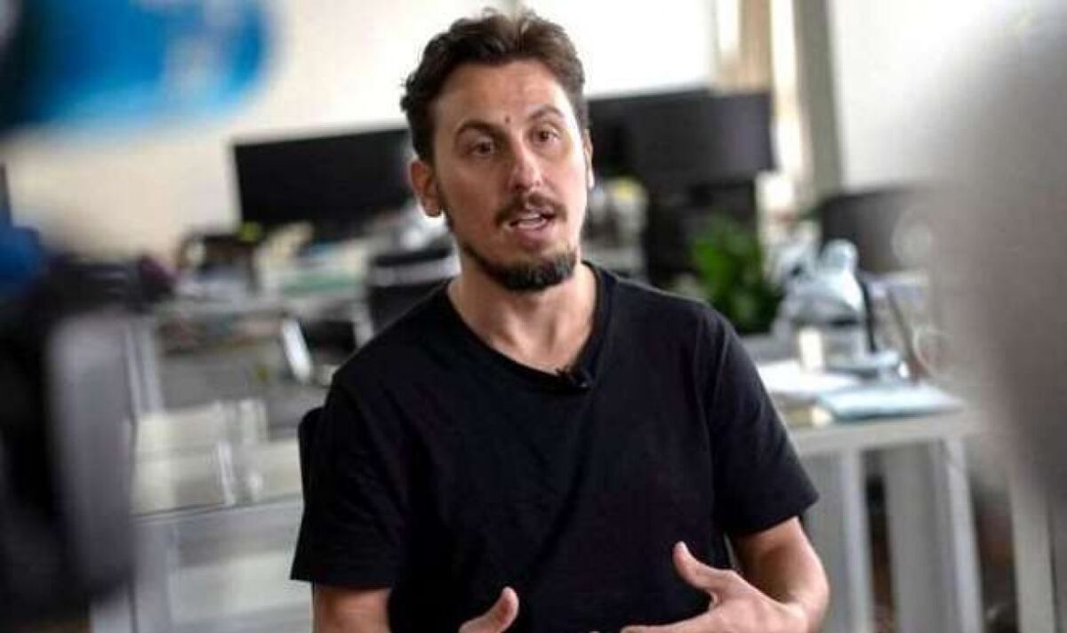 Esquerdistas brigam entre si e jornalista petista é escorraçado de site extremista