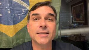 Bolsonaro está de volta (veja o vídeo)