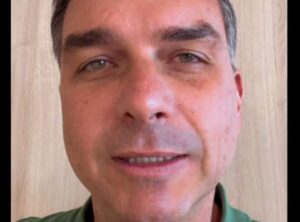 Flávio vem à público e acaba com a farsa sobre foto com Sicário (veja o vídeo)