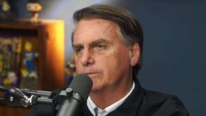 Ex-aliado de Bolsonaro aparece cantando olê, olá, Lula (veja o vídeo)