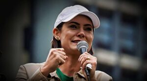 O significado da resposta imediata de Michelle a Flávio (veja o vídeo)