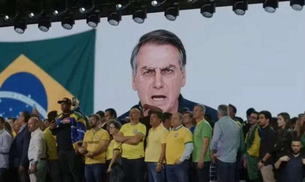 Mídia putrefata já pede punição por uso de IA de Jair Bolsonaro na convenção do PL